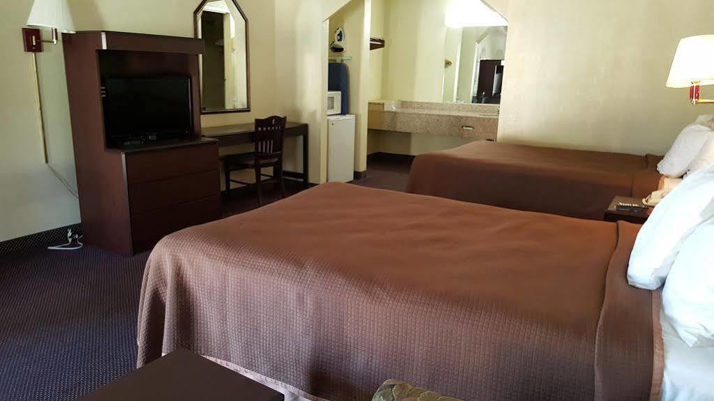 Rodeway Inn Marietta Esterno foto